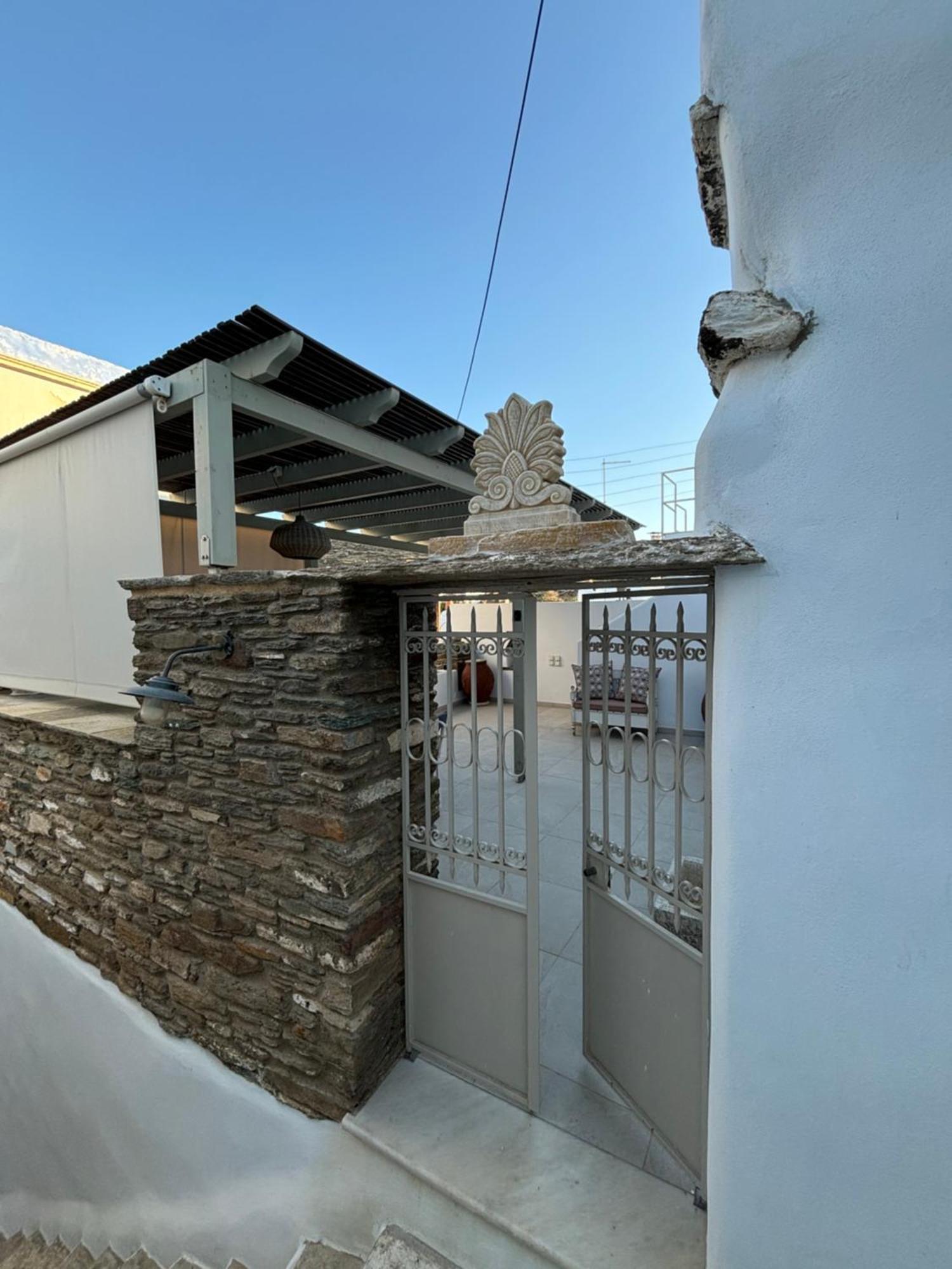 Serenity Living Platia, Tinos Extérieur photo